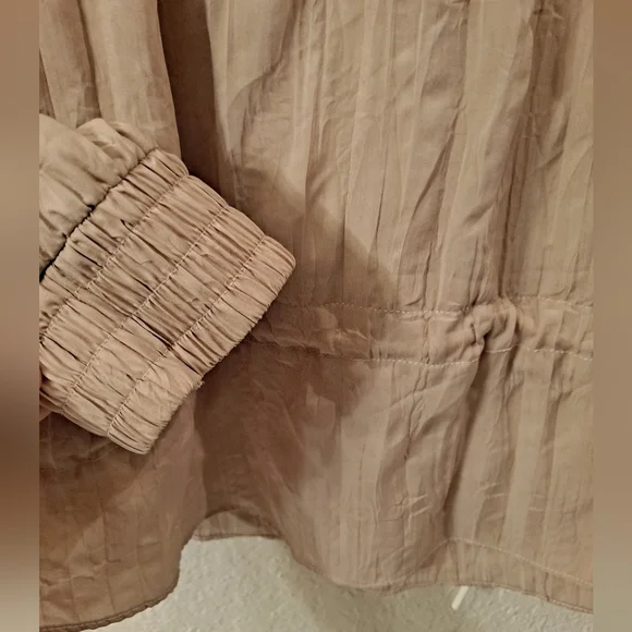 Free People Movement Women's Tan & White Lets Go Out Pullover Jacket Size Smal - Picture 7 of 13